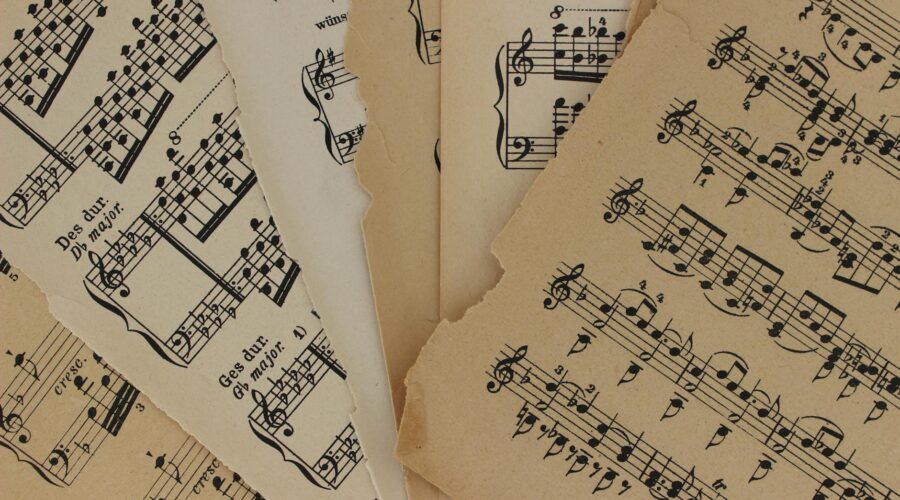 Inside the Secret Archive of Poet Eugénio Tavares