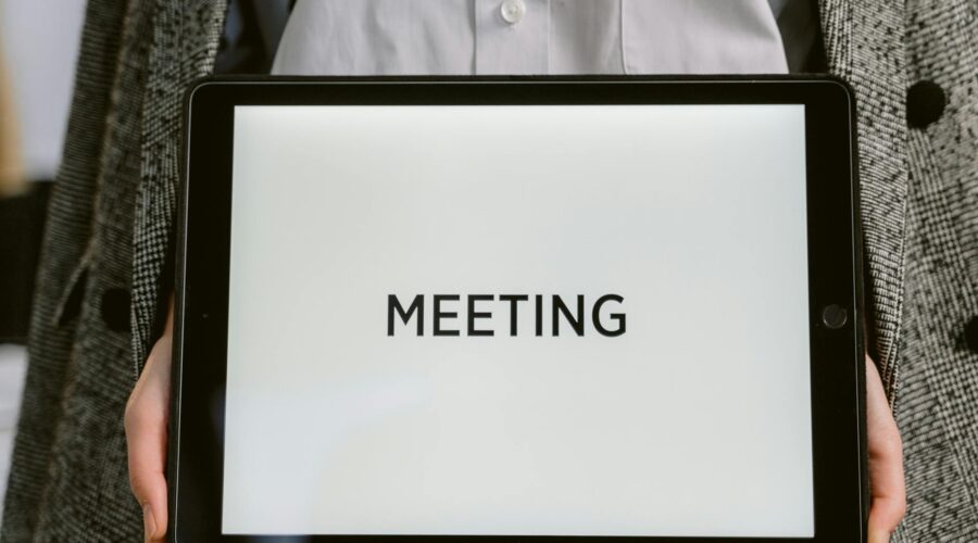 Presidents of Portugal & Cape Verde Discuss Cova da Moura