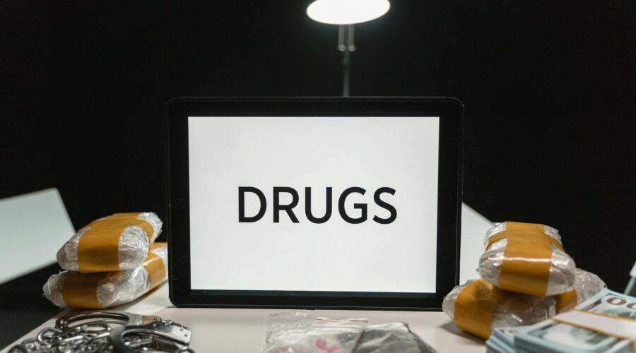 Police Bust Drug Lab in Cape Verde Capital; Seven Arrested