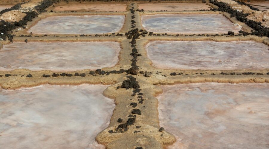 Pedra de Lume Salt Pans: Sal Island’s Volcanic Beauty Guide