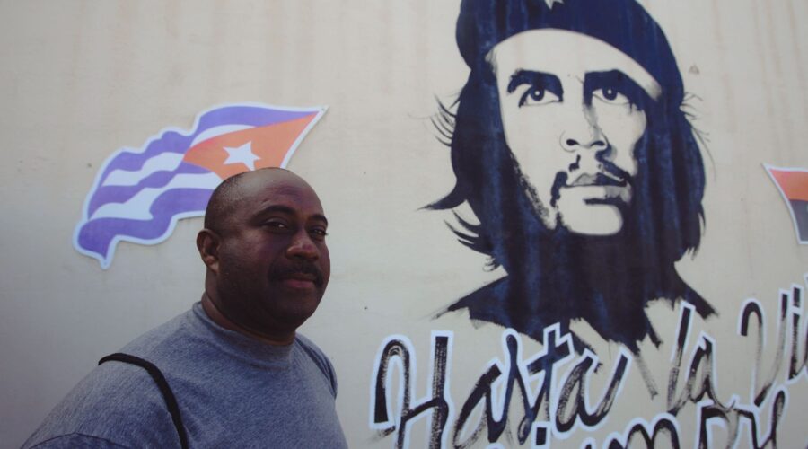 June 14 in History: From Che Guevara to the Fall of Paris