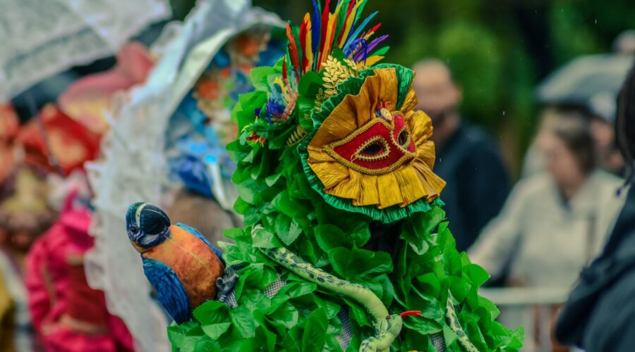 Casamento de Mascarados: Cape Verde’s Satirical Masked Wedding