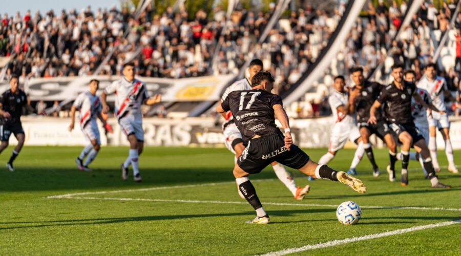 Jovane Cabral Leaves Estrela da Amadora After Contract Ends