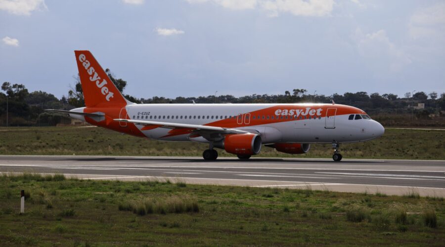 Portugal Sets Minimum Flights for easyJet Crew Strikes