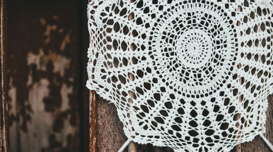 Cigana Lace: The Secret History of Cape Verdean Bedspreads