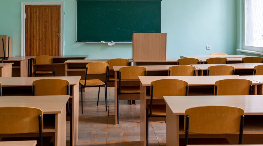 Portugal Education: Teacher Shortages Hinder Social Mobility